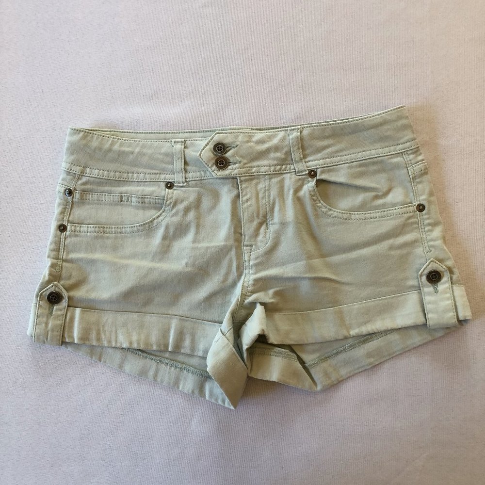 Life In Progress Mint Shorts Size 26